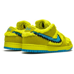Alternative view of Nike SB Dunk Low Grateful Dead Bears Opti Yellow
